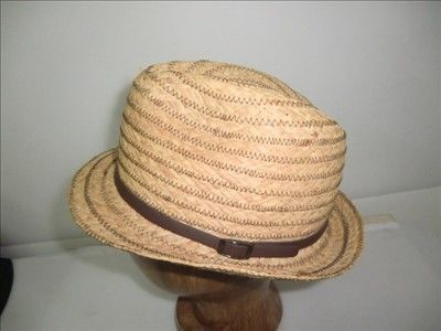 หาด Raffia หมวกถักเปียด้วยเข็มขัดหนังฤดูร้อนผู้หญิงหมวกฟางกับคดเคี้ยวไปมาเย็บ