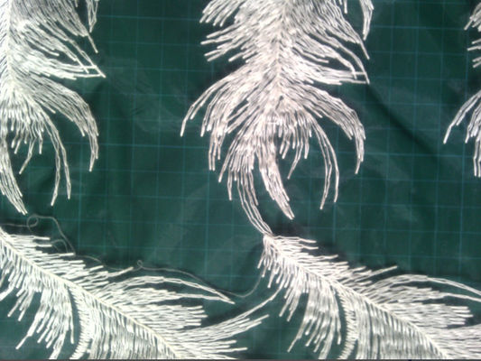 สีขาวลายขนนก organza ปักลูกไม้ผ้าฝ้ายผ้าสำหรับเครื่องแต่งกาย
