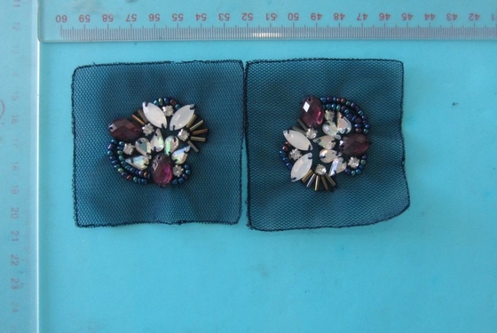 ดำดับเบิลดอกไม้ Fashional Handmade ลูกปัดตกแต่ง OEM / ODM
