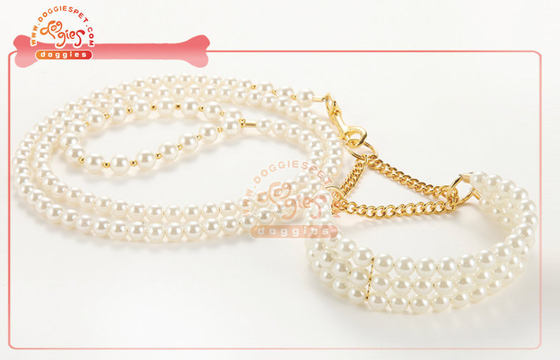 ที่สวยหรูมุกลูกปัด Martingale โซ่ปลอกคอฝึกสุนัขของเล่นสุนัข