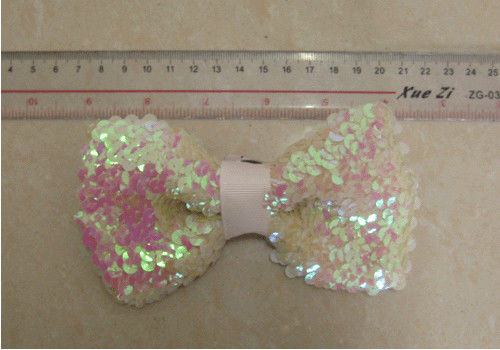 เลื่อมริบบิ้น 14cm ช่อดอกไม้ประดิษฐ์ใน 14cm ยาวโบว์