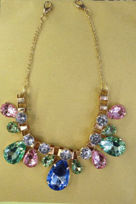 โซ่ทอง Rhinestone สร้อยคอ, สร้อยคอลูกปัดแบบฉบับ