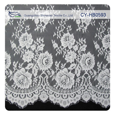 Chantily ผ้าไนลอนสำหรับชุดแต่งงาน, Scalloped Floral Lace Fabric