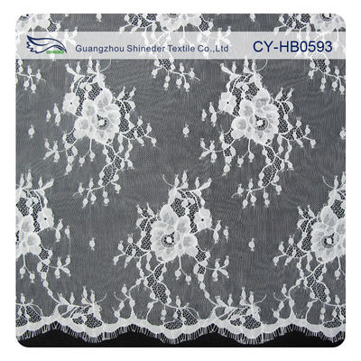 Chantily ผ้าไนลอนสำหรับชุดแต่งงาน, Scalloped Floral Lace Fabric